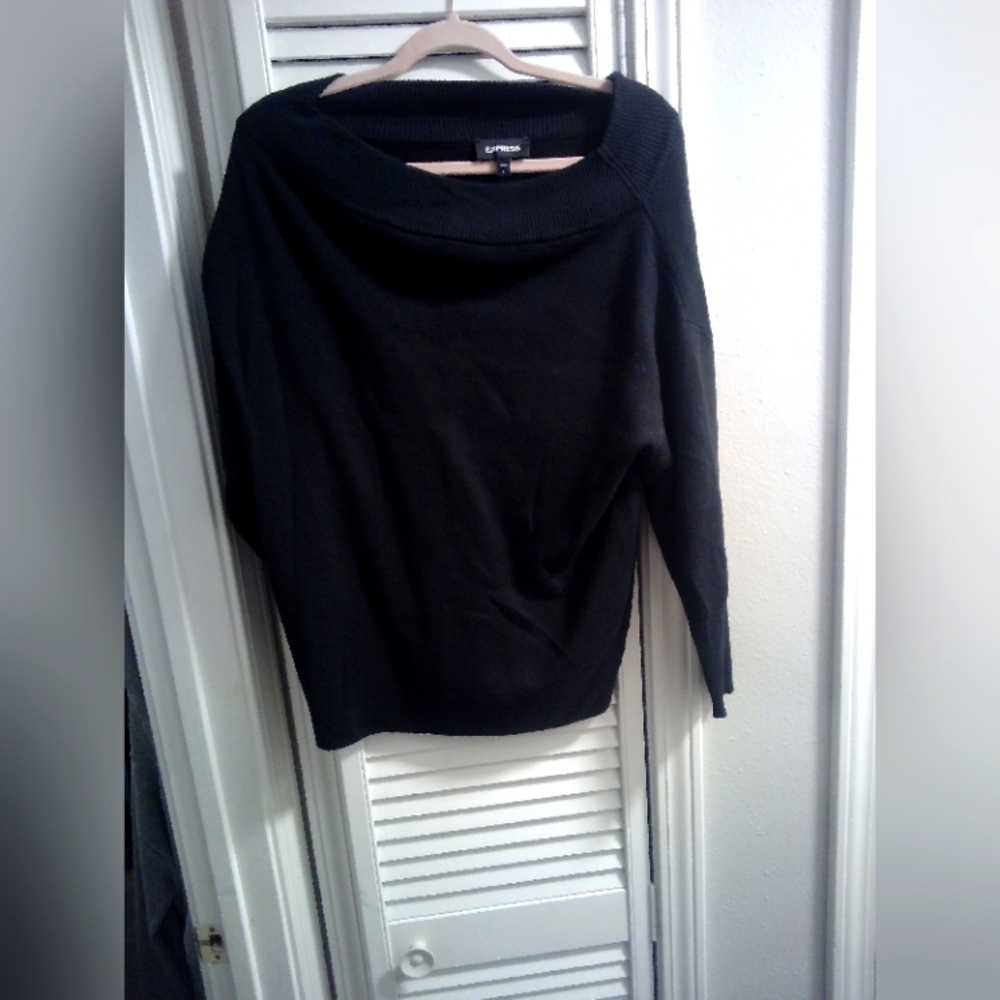 NWOT Express Off the Shoulder Sweater Size Small Pitch Black